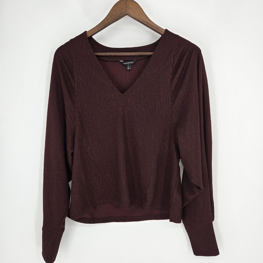 Banana Republic Blouse Small Burgundy Casual Chic Minimalist